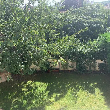 Lovely & Quiet House 7 Km From Paris, 6 People